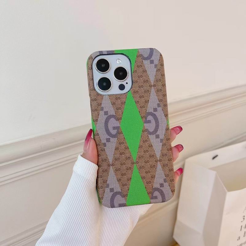 Gucci phone shell 01