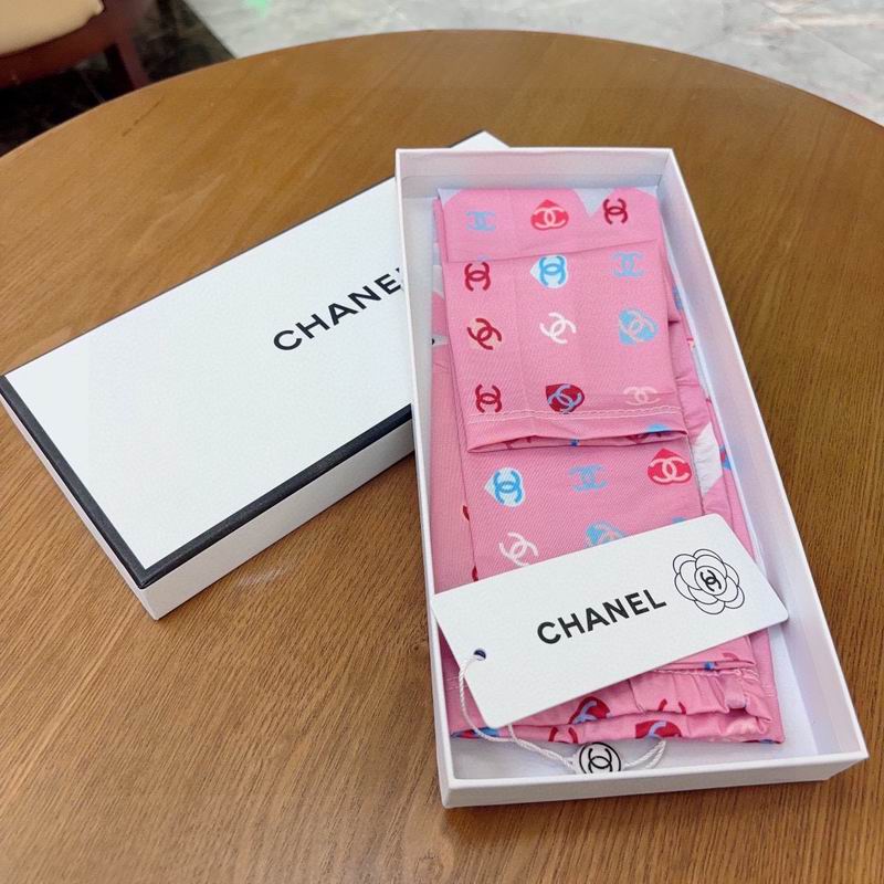 Chanel oversleeve hh11