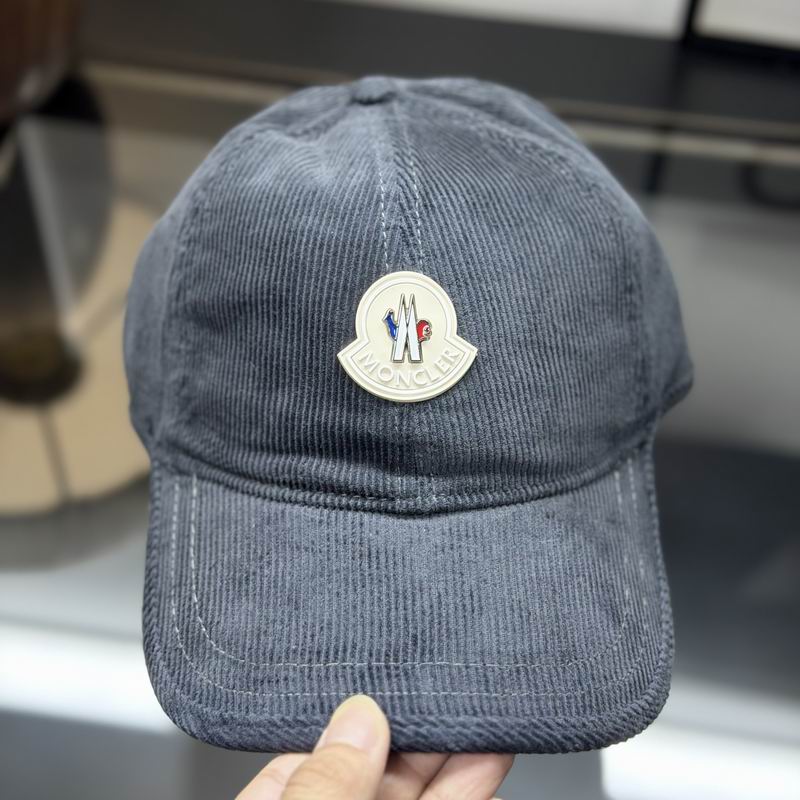 Moncler cap dx