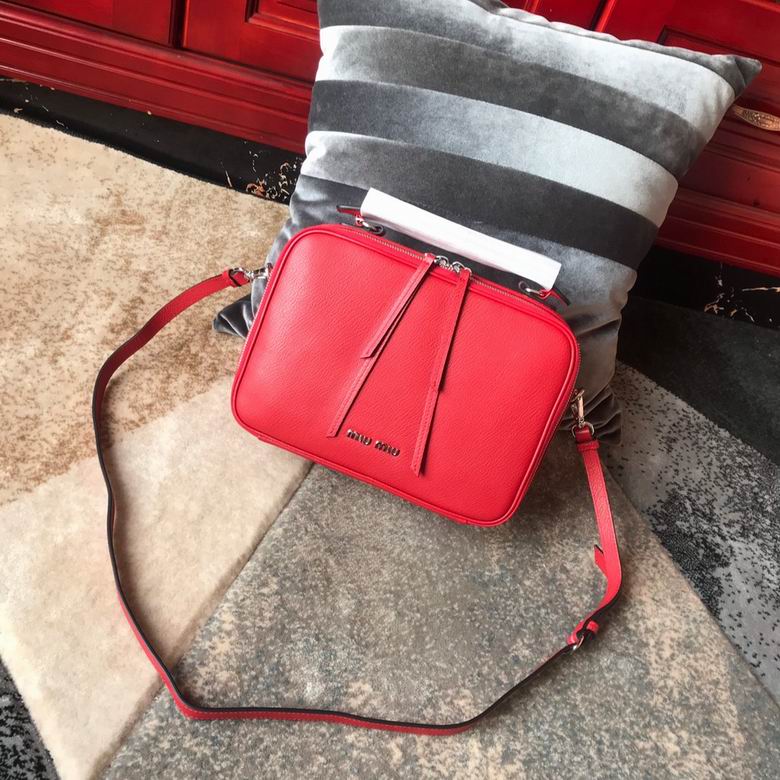 5VT003 27X10X20cm SF