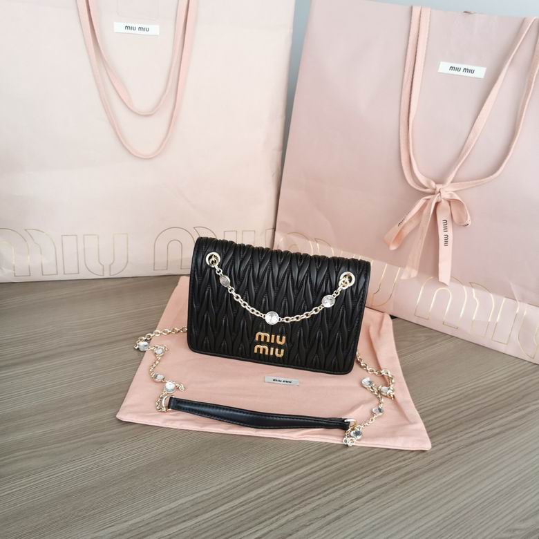 5BP065 19X13X5cm sf 4colour