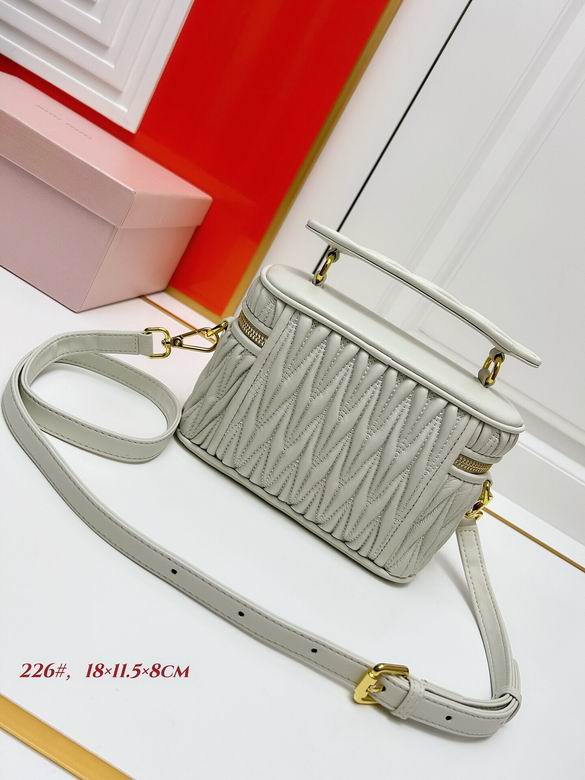 5BH226 18X11.5X8cm YG 4colour