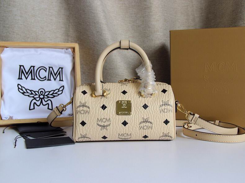 MCM 30199 18.5X10X8cm dy13