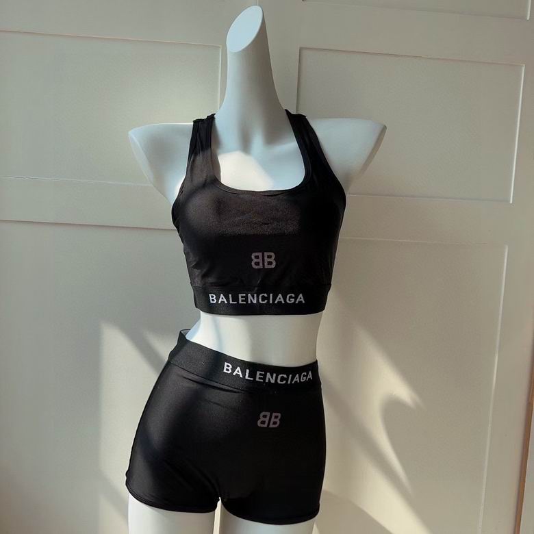 Balenciaga S-XL x01
