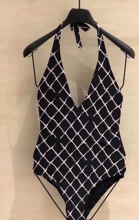 Chanel S-XL 31