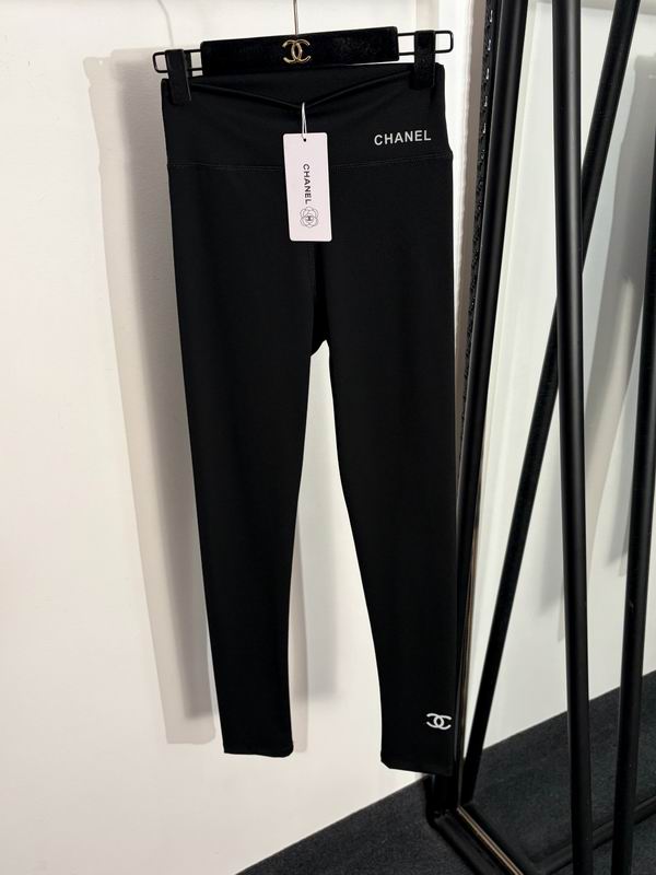 Chanel S-XL 103