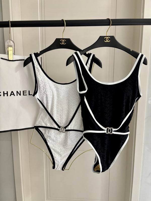 Chanel S-XL 201
