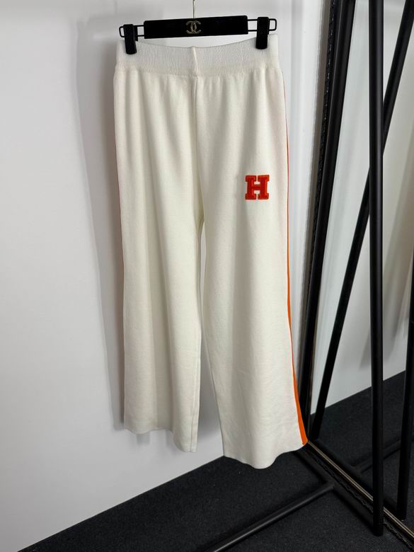 Hermes Uniform 11