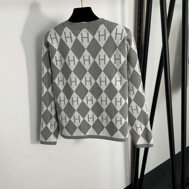 Hermes Uniform 10