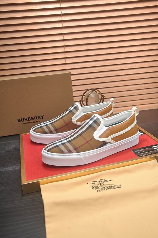 Burberry sz38-44 hnq1101