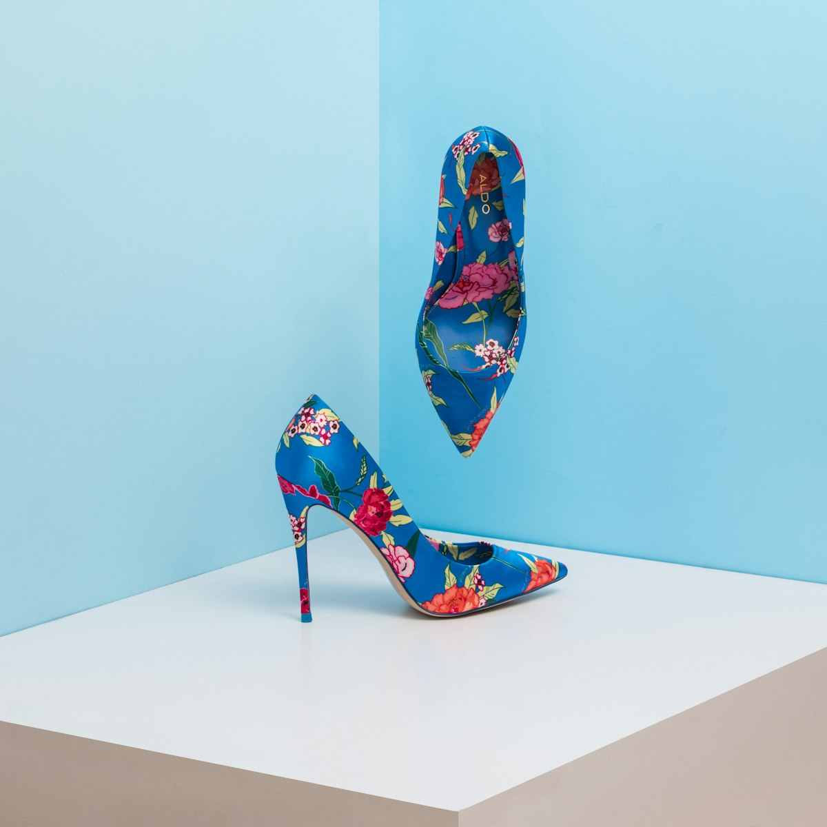 Chanel Dad Sandals (Velcro Mules): Quilted Lambskin Softness, CC Turnlock Hardware & Atelier Mold Teardown
